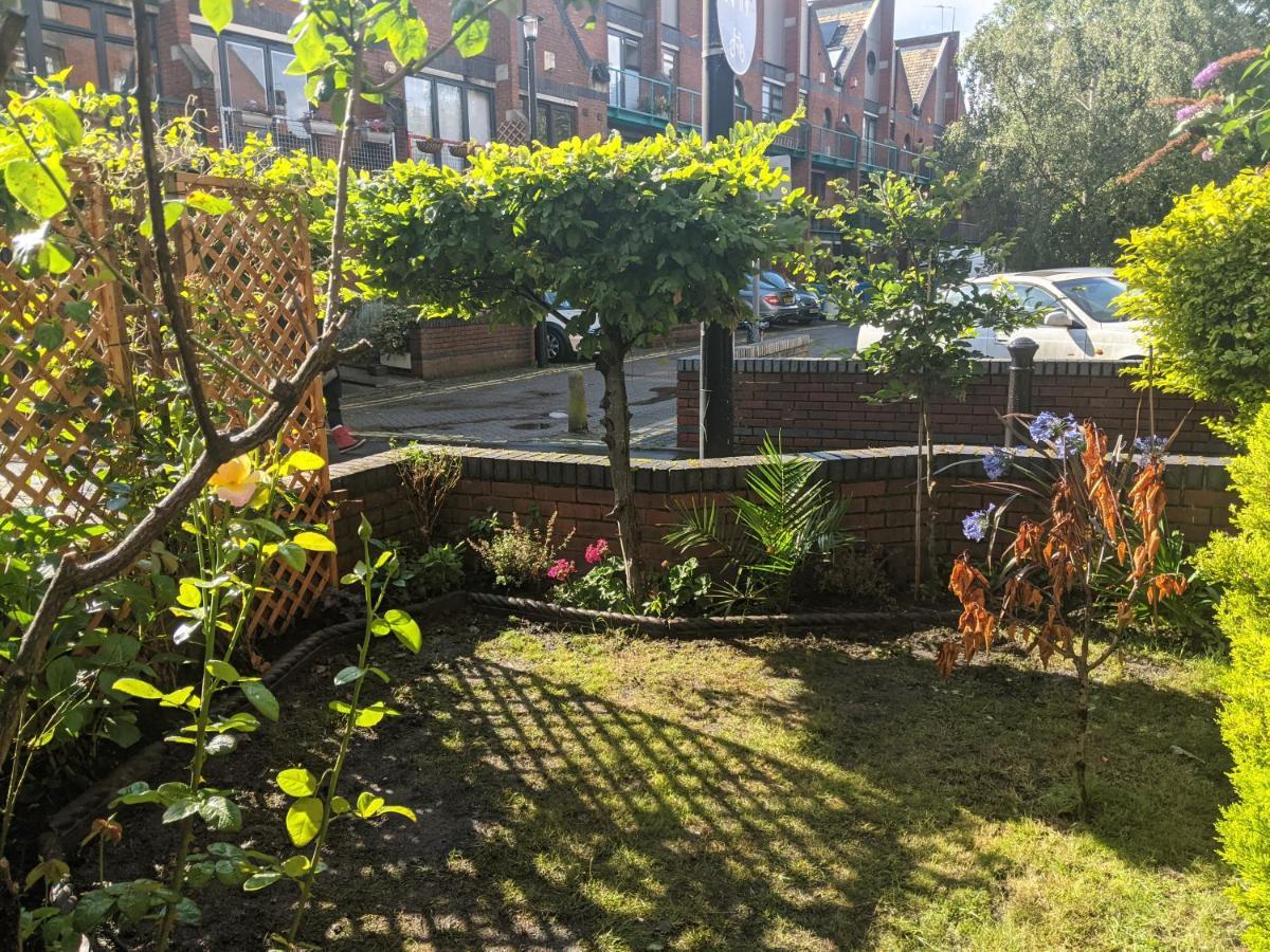 Rotherhithe Apartment Near Park And River Londen Buitenkant foto